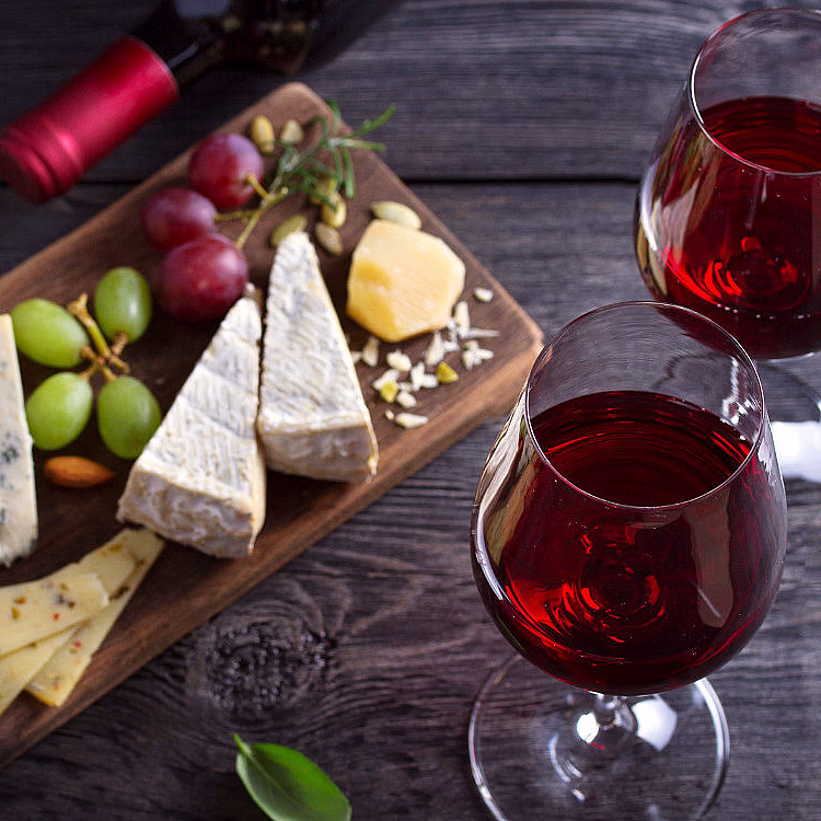 Vin- og ostekveld for to