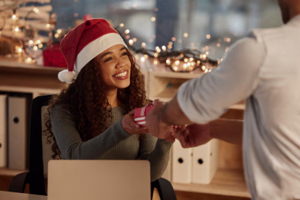 Den perfekte julegave til kollega: Kreative og inkluderende opplevelser du kan gi med god samvittighet