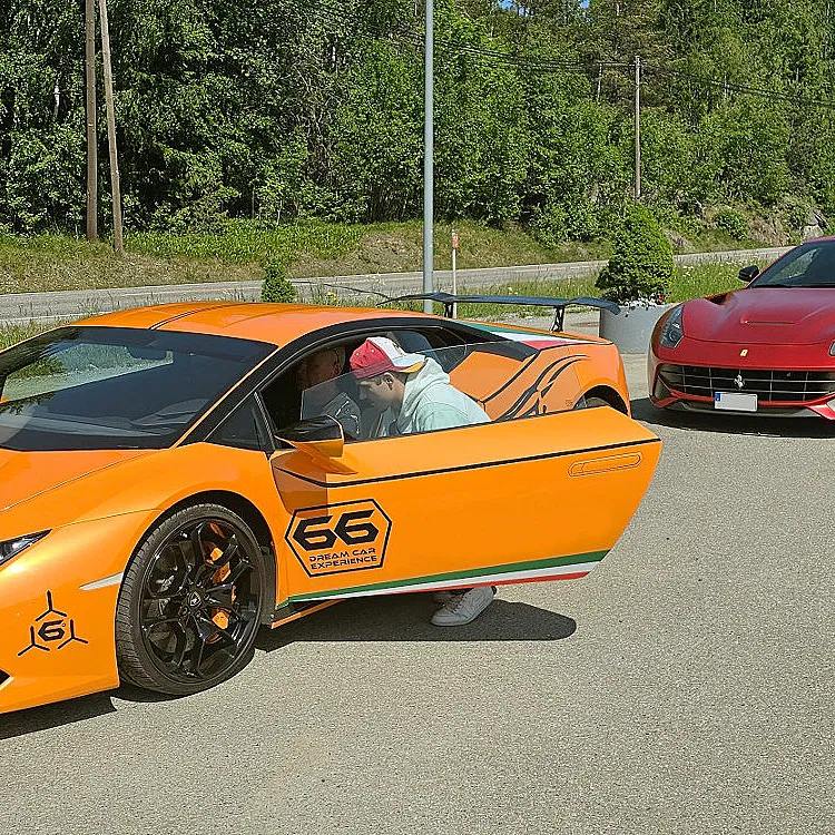 Kjør Supersportsbil deluxe