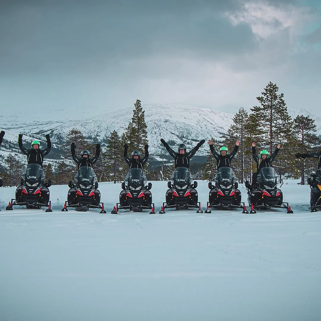 Snøscootersafari for to