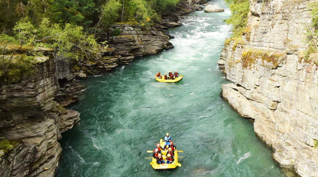 Rafting for hele familien