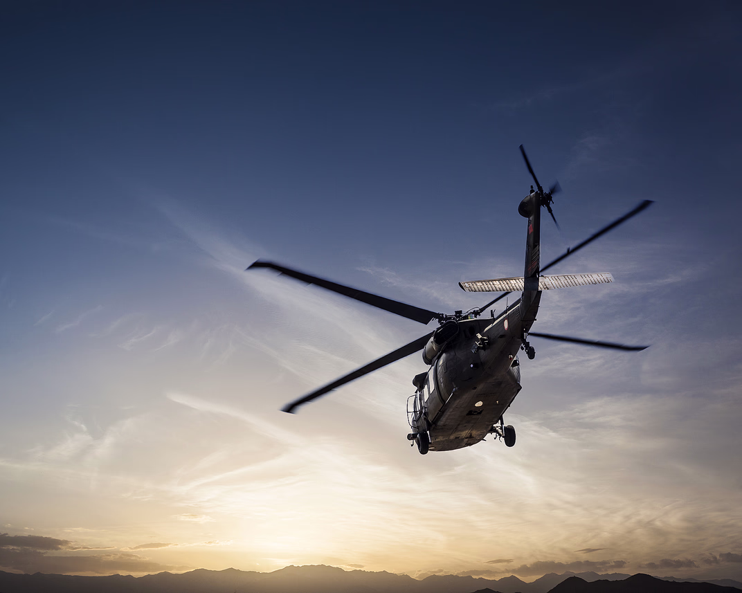 Introduksjon til helikopterflyging