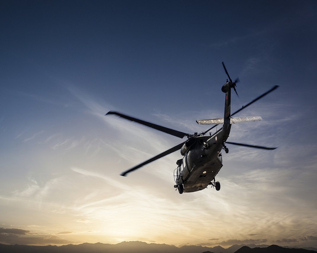 Introduksjon til helikopterflyging