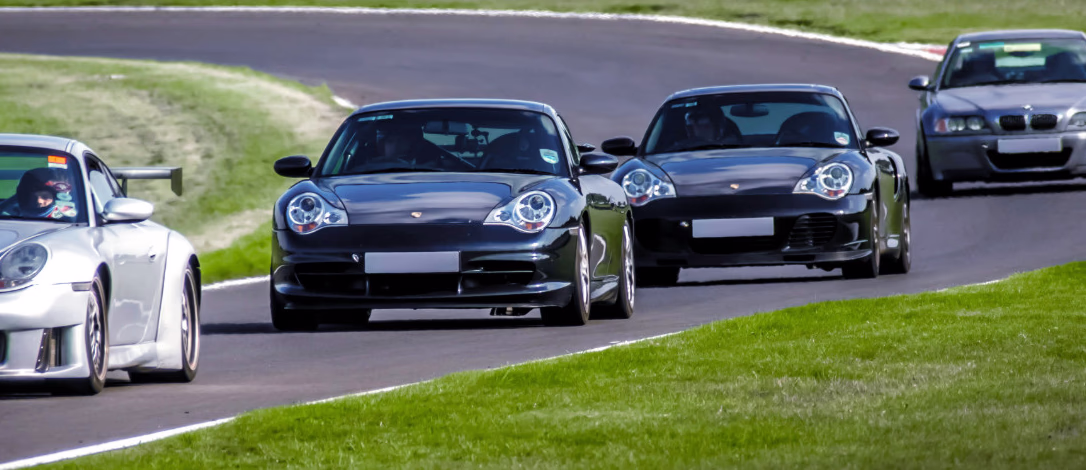 Kjør supersportsbil på racerbane