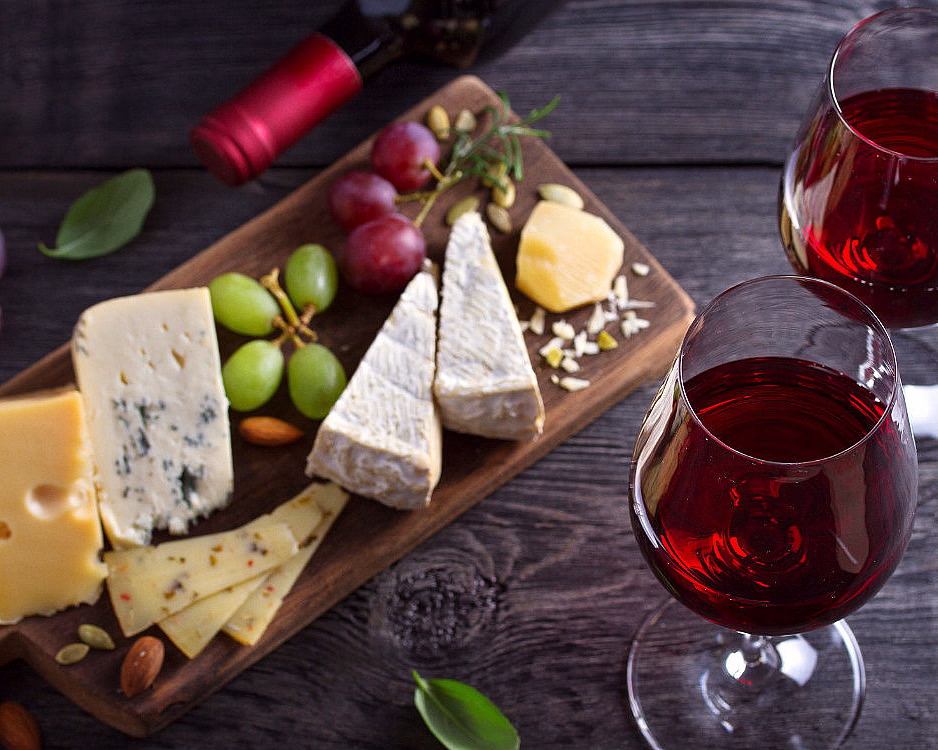 Vin- og ostekveld for to