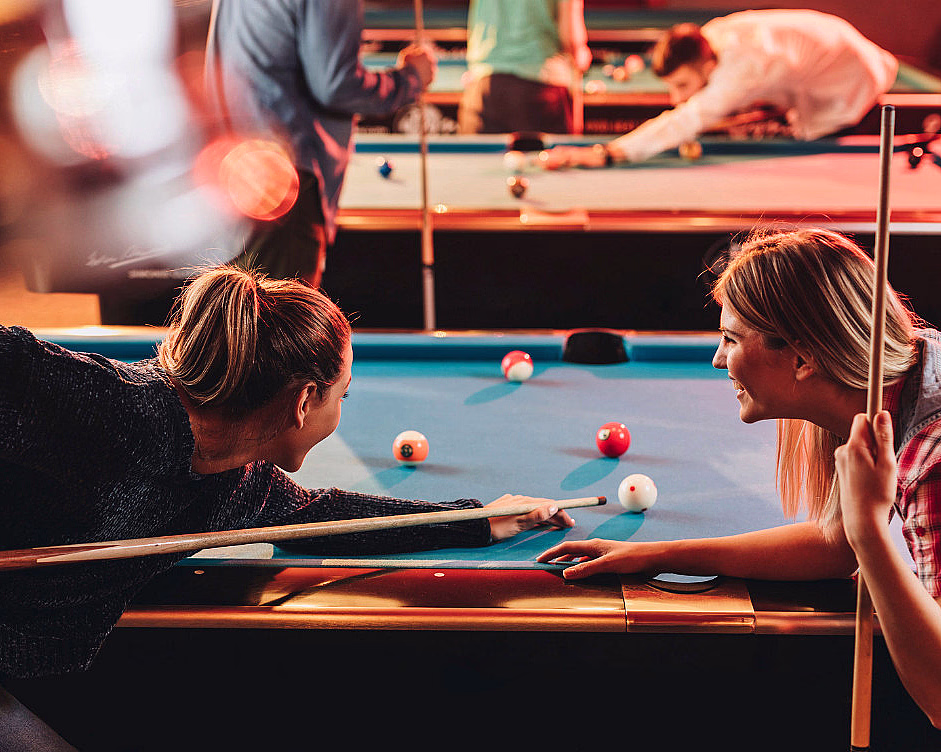 Biljard og pizza