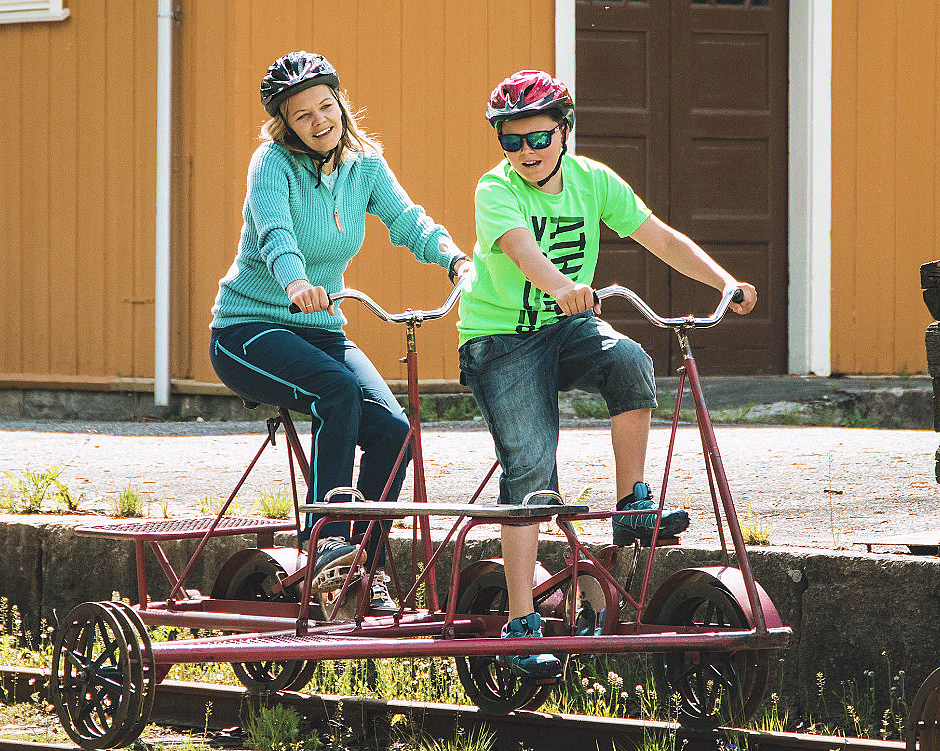 Dresinopplevelse med hotell