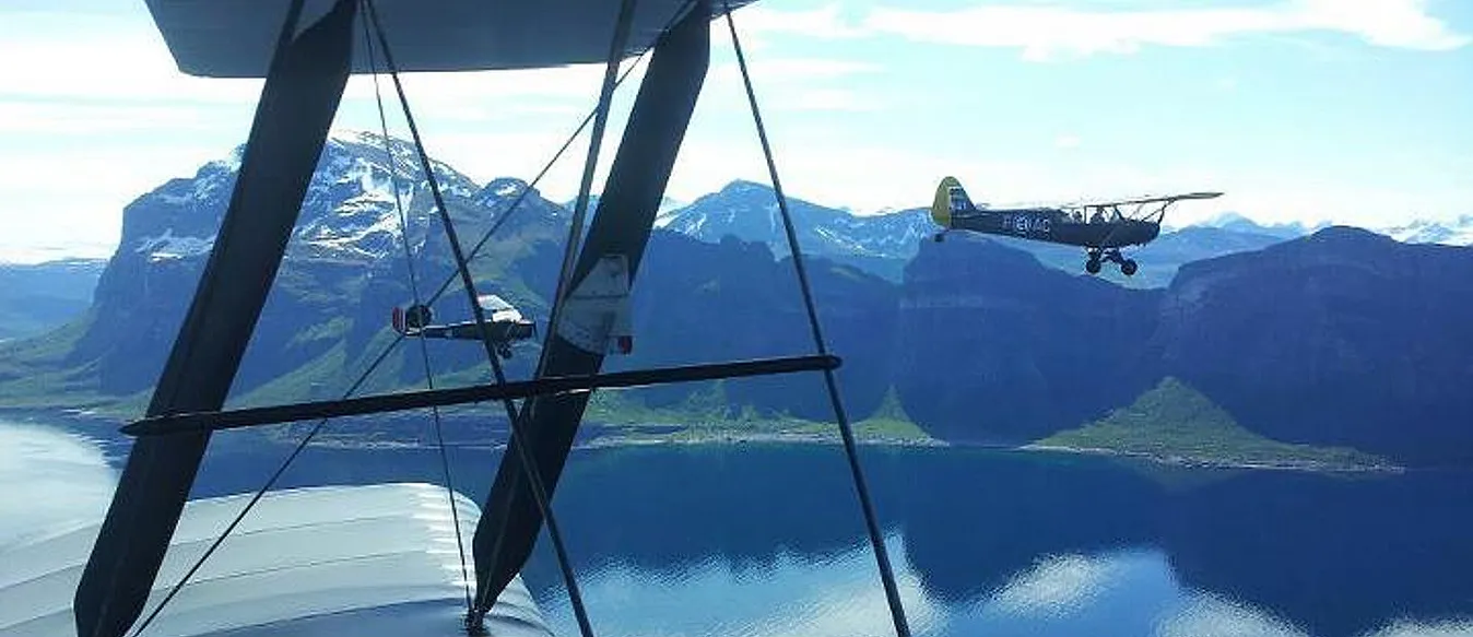 Opplevelsesflyving med Tiger Moth