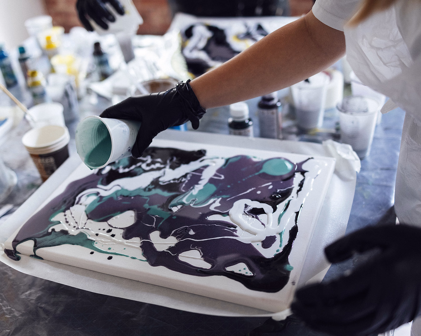 Grunnkurs i flytende akrylmaling