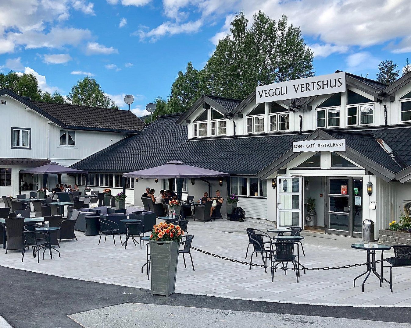 Overnatting, dresin, treretters og ølsmaking