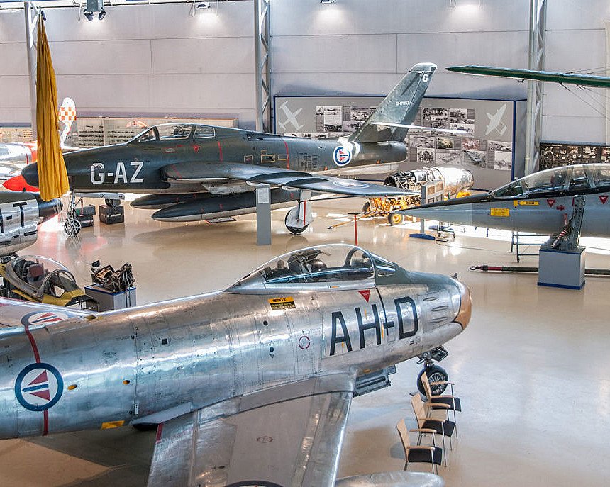 Forsvarets flysamling for to