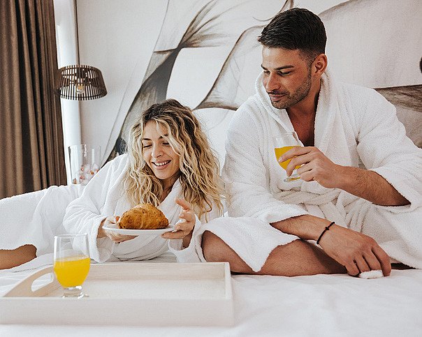 Hotellovernatting for to