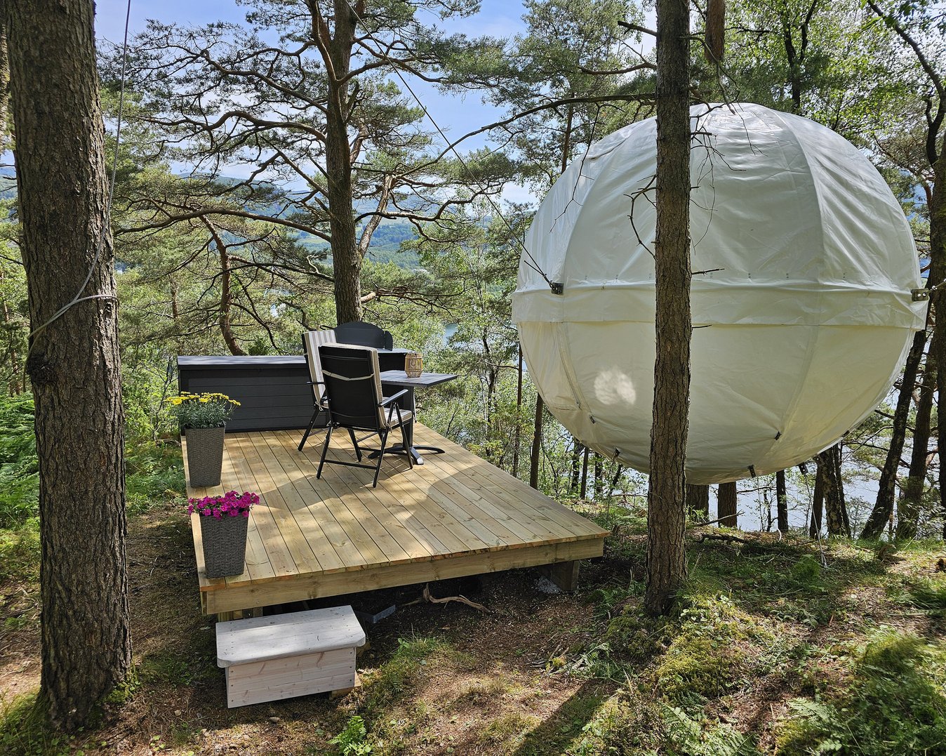 Hjelmeland Fjord Cocoon