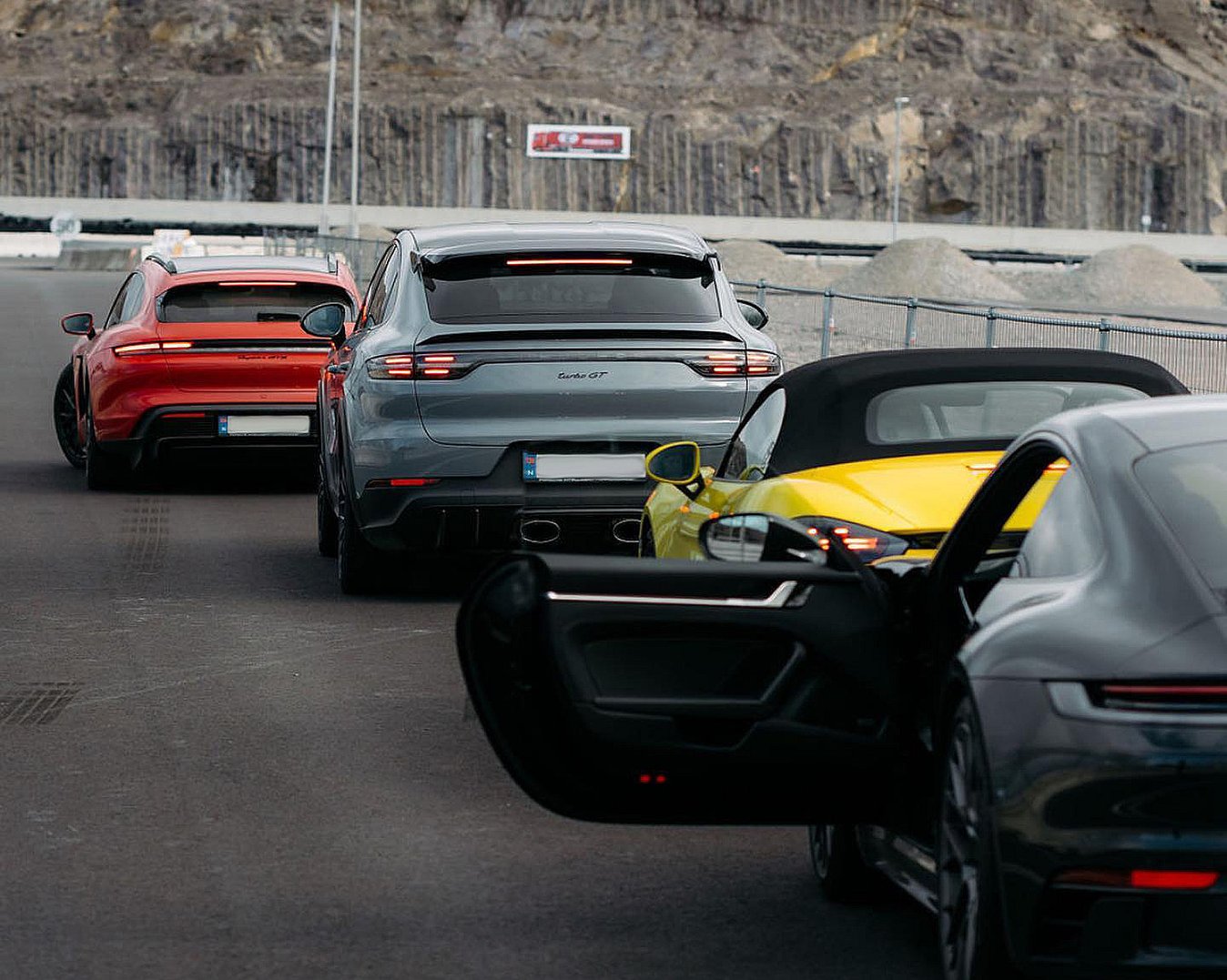 Kjør egen bil på bane