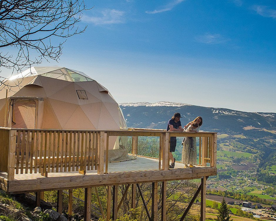 Dome Glamping
