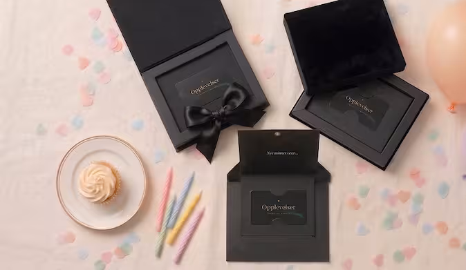 Flere gavekortdesign i ulike farger og stiler