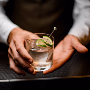 En kveld på ginbar for to