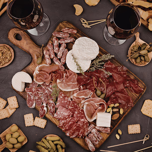 Vinsmaking med ost og spekemat