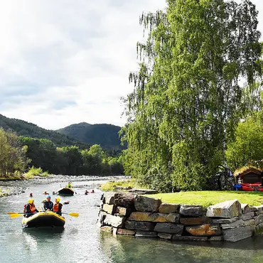 Rafting heldag thumbnail 5