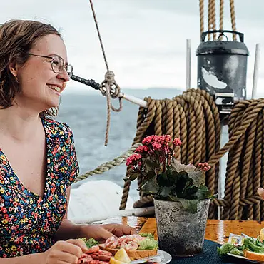 Fjordcruise med rekebuffet thumbnail 3