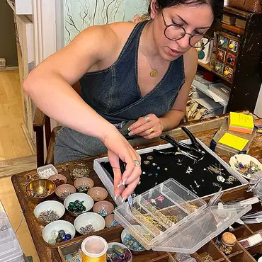 Smykkesworkshop thumbnail 2