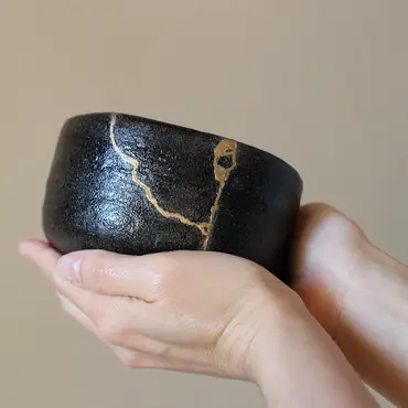 Lag Kintsugi gullkeramikk thumbnail 1