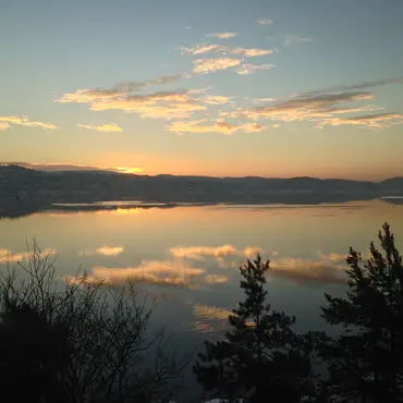 Malmøya hiking experience thumbnail 2