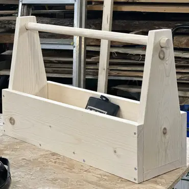 Snekkerkurs for jenter thumbnail 2