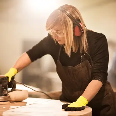 Snekkerkurs for jenter thumbnail 3