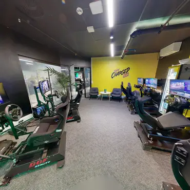 Racingsimulator thumbnail 9