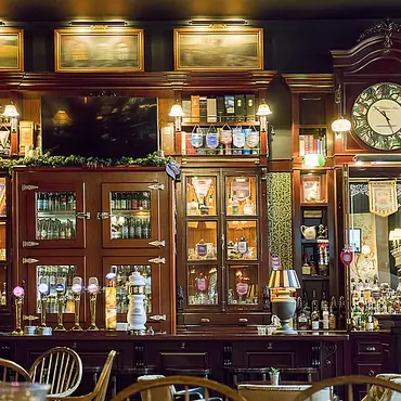 En kveld på whiskybar for to thumbnail 4