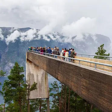 Guidet fjordtur med cruise thumbnail 2