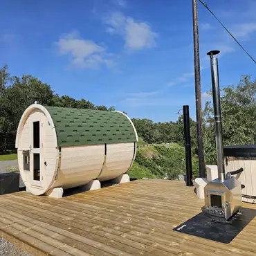 Dome, jacuzzi & sauna thumbnail 9