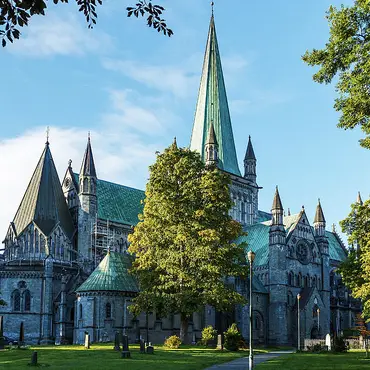 Trondheim Culture Walk thumbnail 2