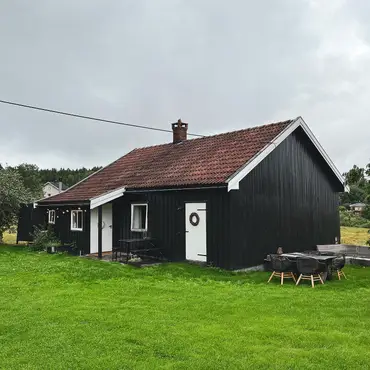 Gårdsovernatting thumbnail 1