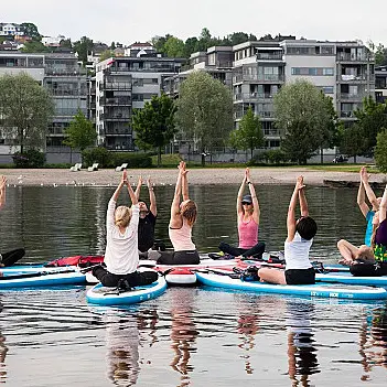 Sup yoga thumbnail 3