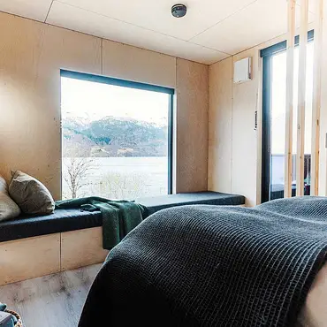 Natt i mikrohyttene thumbnail 1