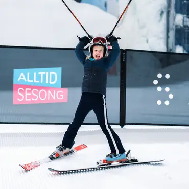 SNØ Indoor skipark thumbnail 6