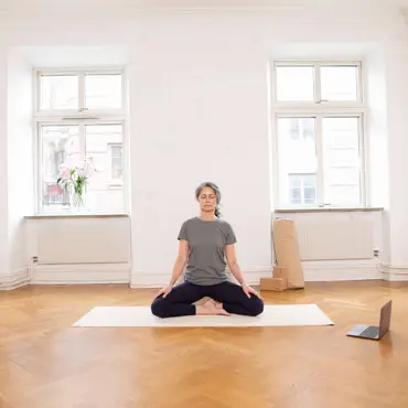 Digital yoga thumbnail 3