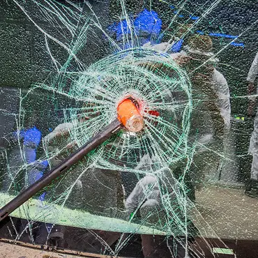 Anger management date thumbnail 5