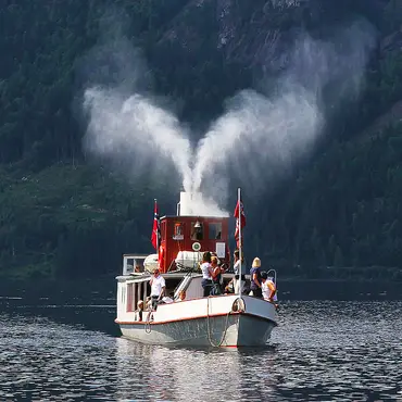 Familiecruise på dampskip thumbnail 2