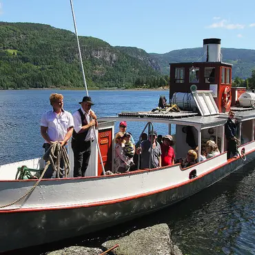 Familiecruise på dampskip thumbnail 3