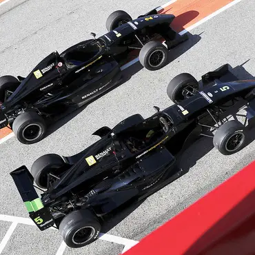 Formel 1 Driving Experience thumbnail 4