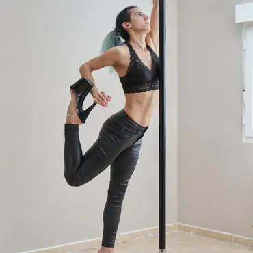 High Heel poledance privattime thumbnail 5