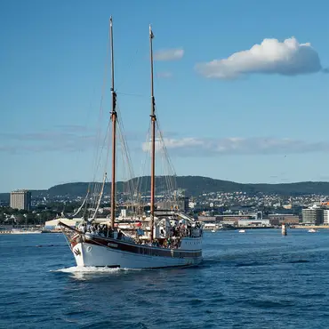 Fjordcruise med reker for to thumbnail 6