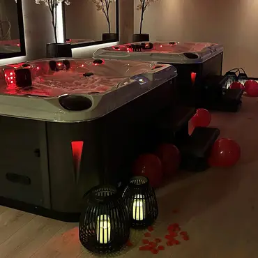 Spa, jacuzzi & badstue thumbnail 1