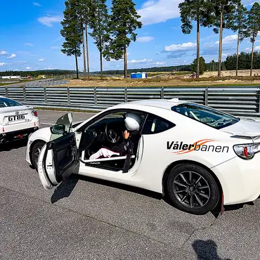 Vålerbanen GT86 Racetrack Experience thumbnail 8