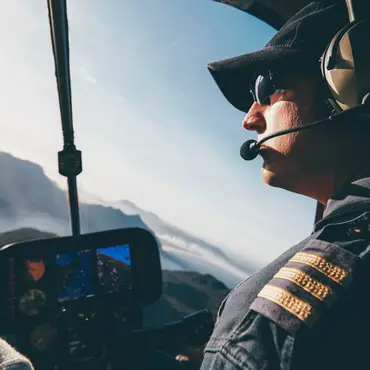 Helikoptertur over din by thumbnail 2