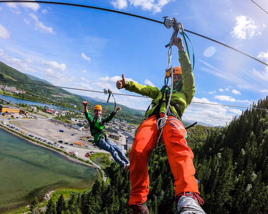 Via Ferrata og Zipline