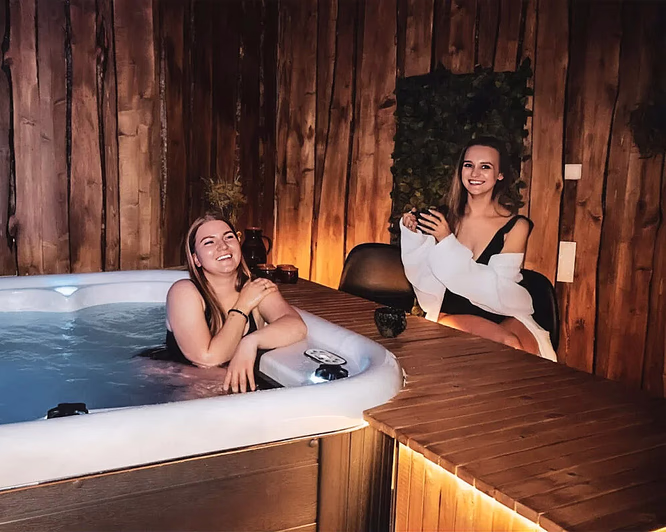 Spa, jacuzzi, badstue & kroppsskrubb